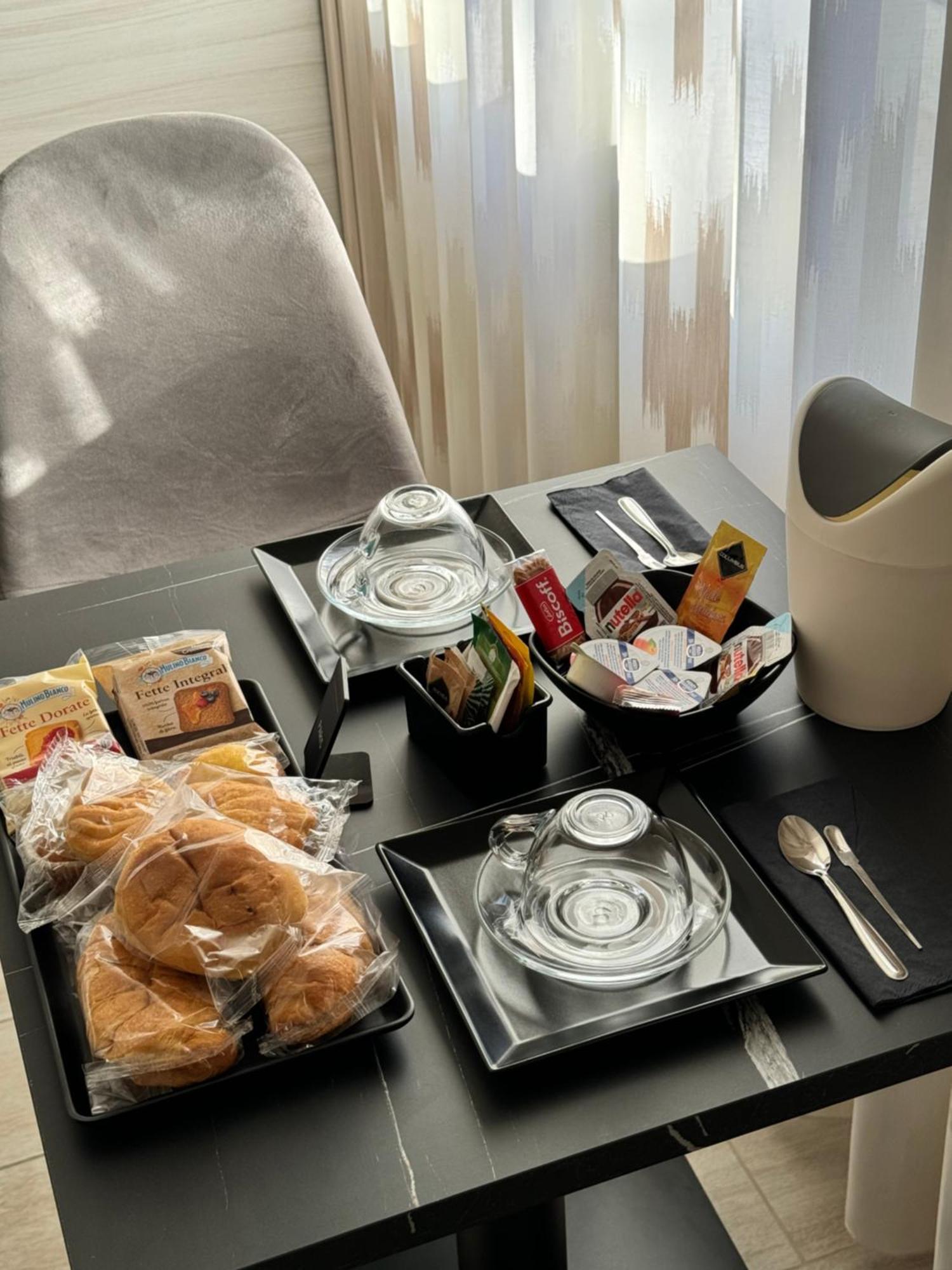 Ro&Ro Napoli Luxury Rooms エクステリア 写真