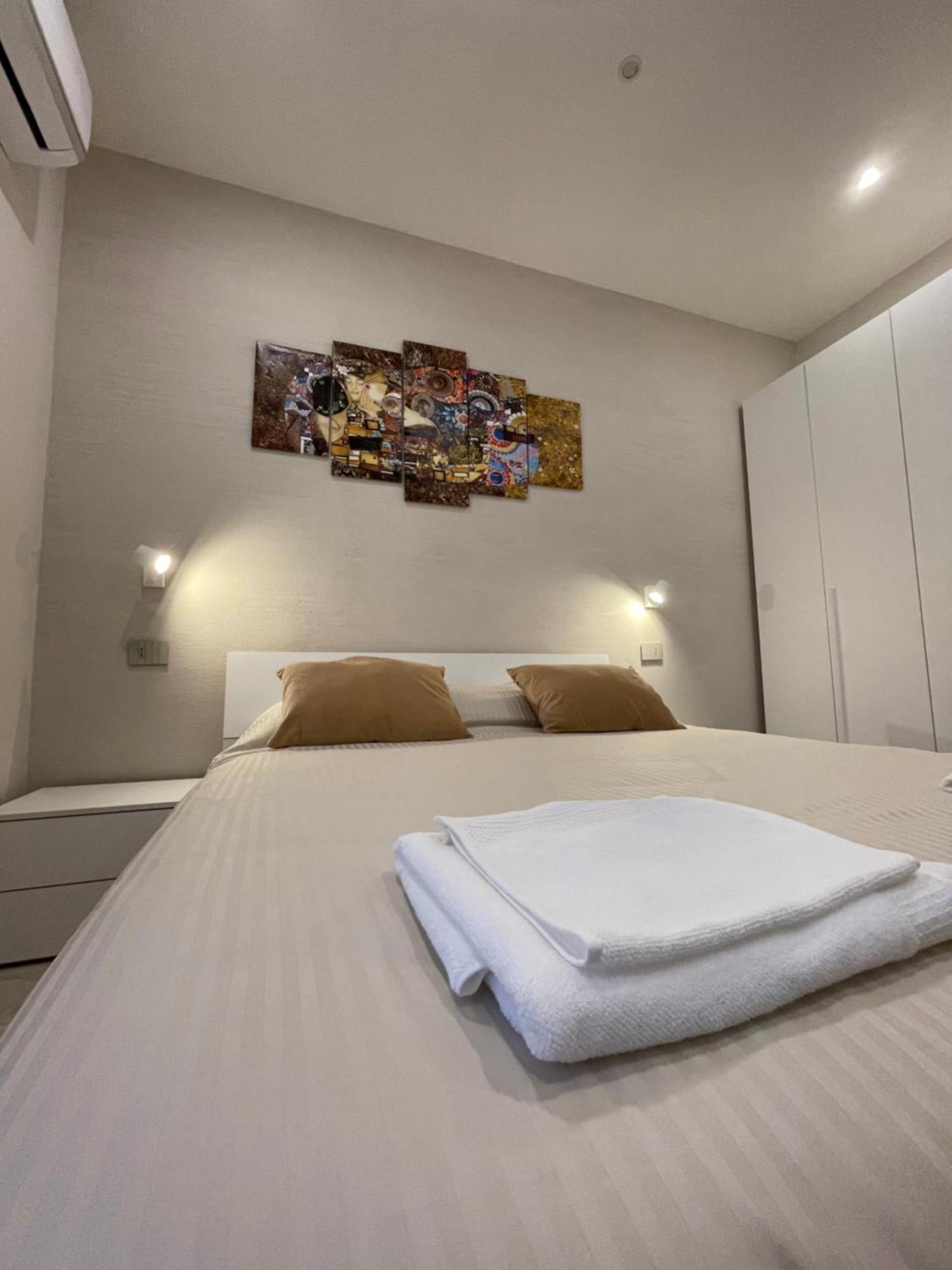 Ro&Ro Napoli Luxury Rooms エクステリア 写真